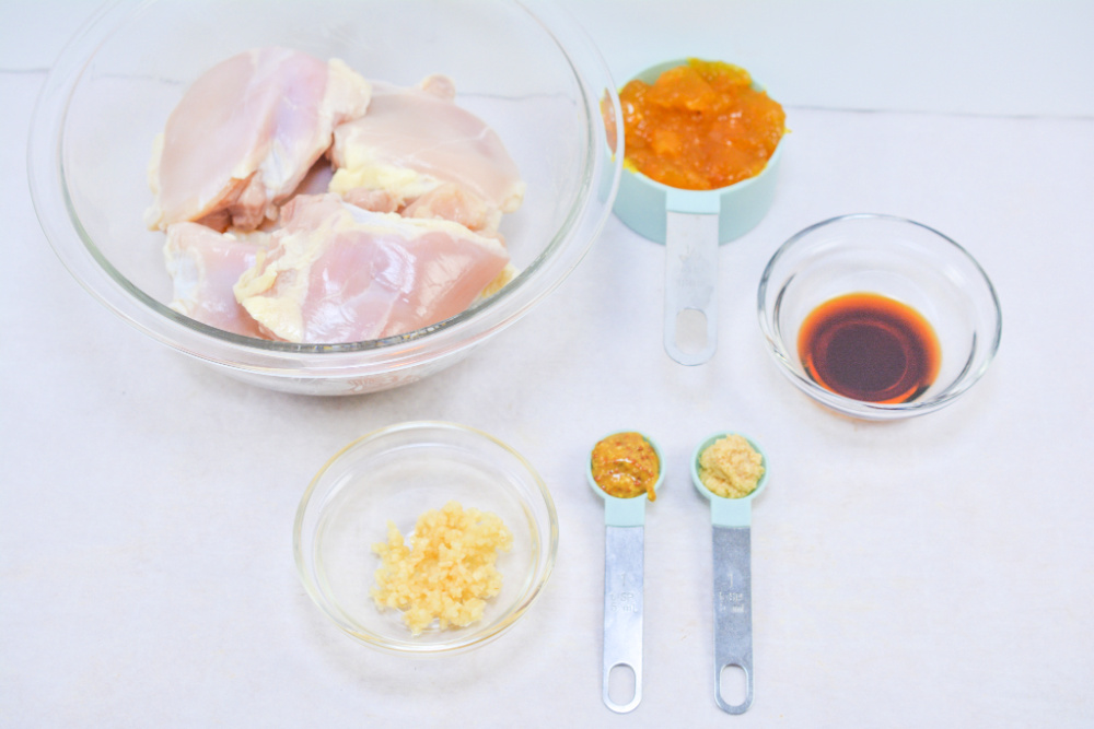 Ingredients needed to make this chicken thigh recipe